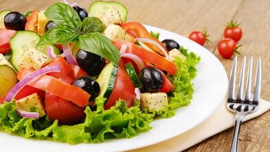 gastritisaren adibide menua